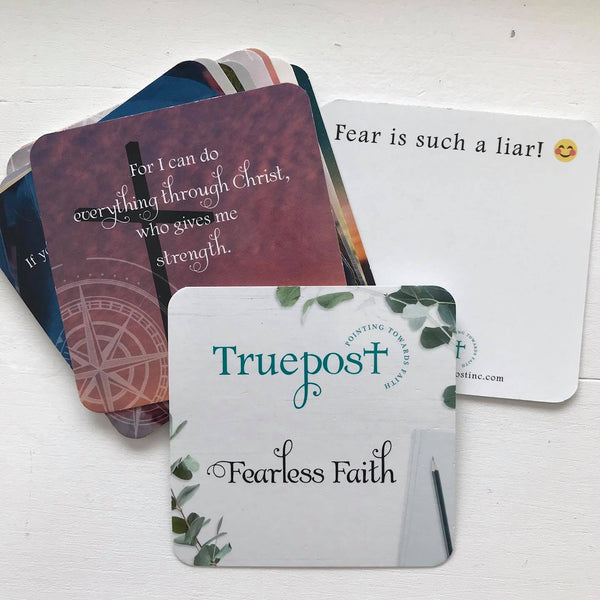 Scripture card that says fear is a liar. Mini Bible verse cards. Mini scripture cards. Christian message cards. Pass it on inspirational message cards.
